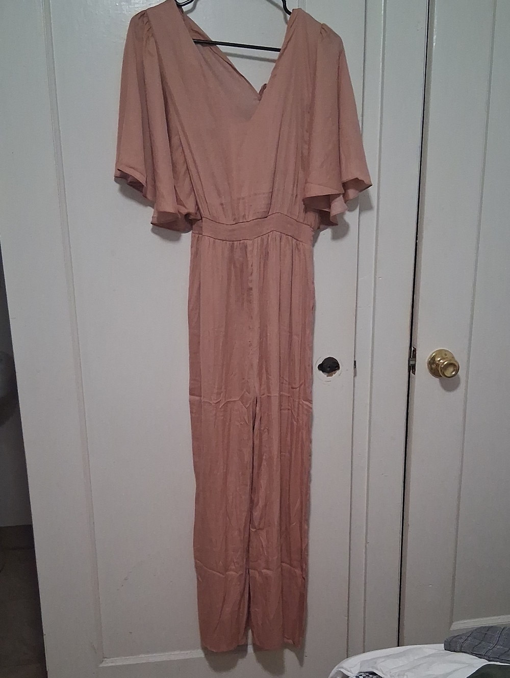 Women's V-Neck Flutter Sleeve Maxi Dress in Dusty Rose